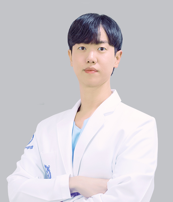 김준영 통합치의학과 수석원장 프로필 사진