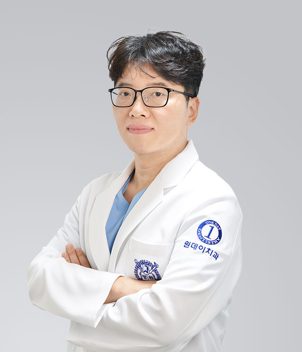 홍영훈 통합치의학과 수석원장 프로필 사진
