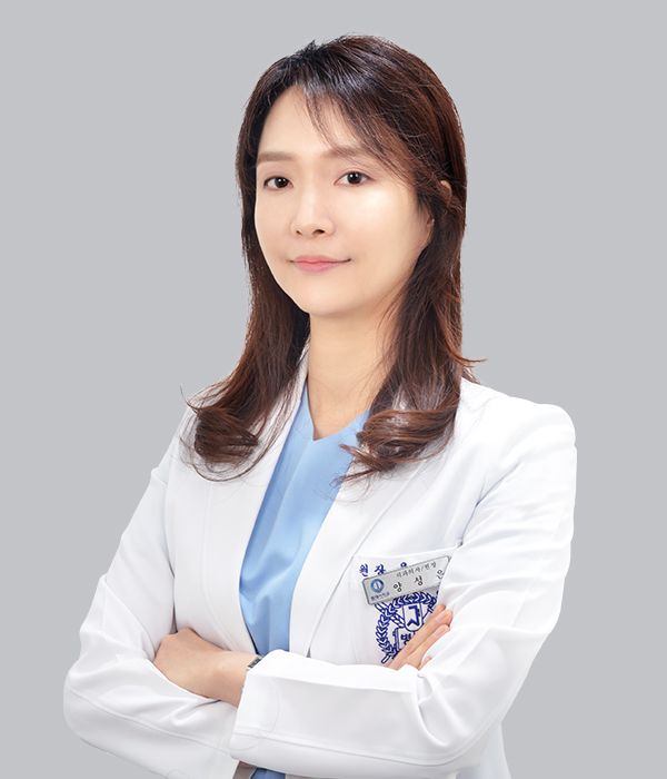 양성은 통합치의학과 수석원장 프로필 사진